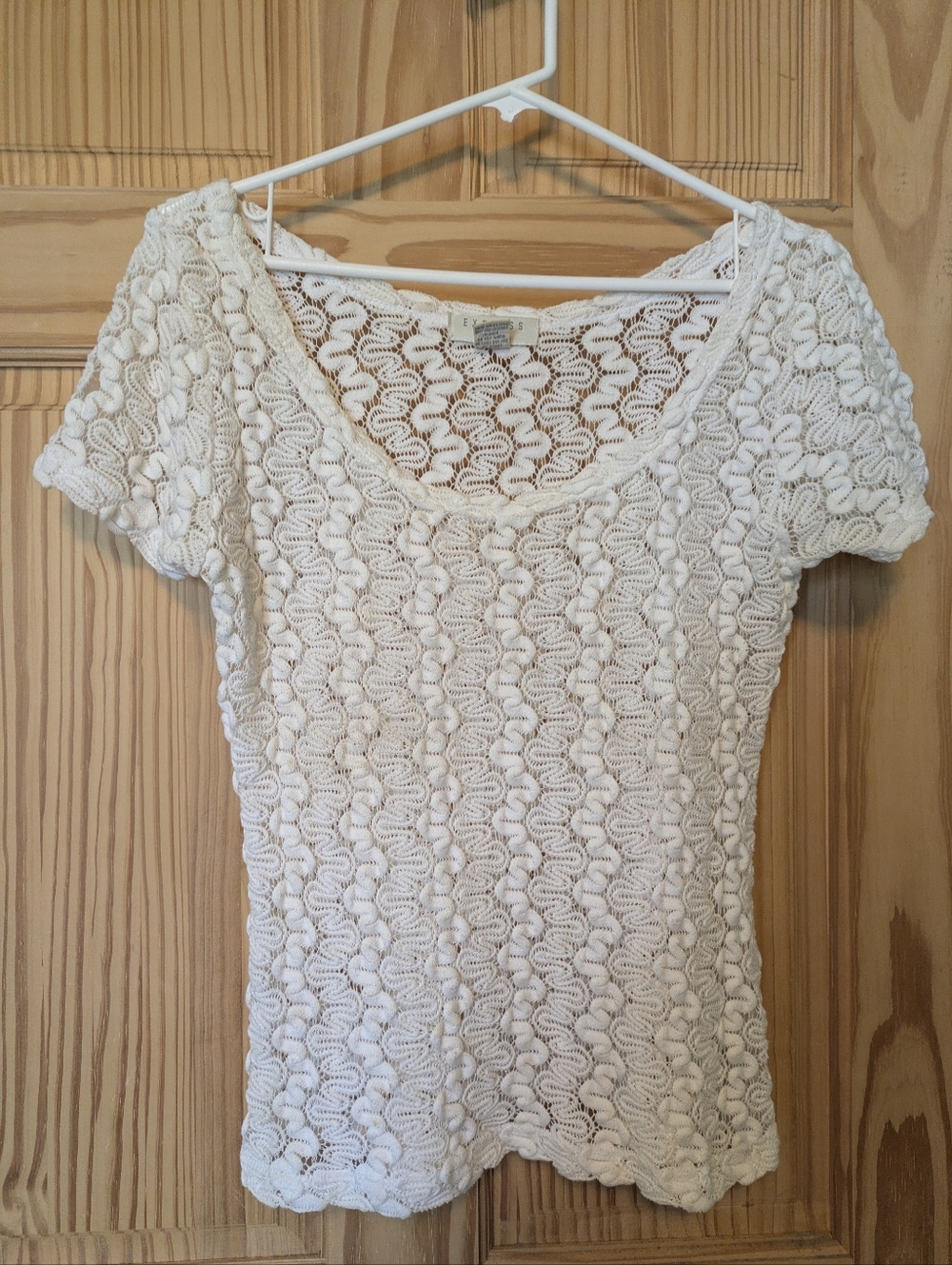 Express White Lace Short Sleeve Tee
